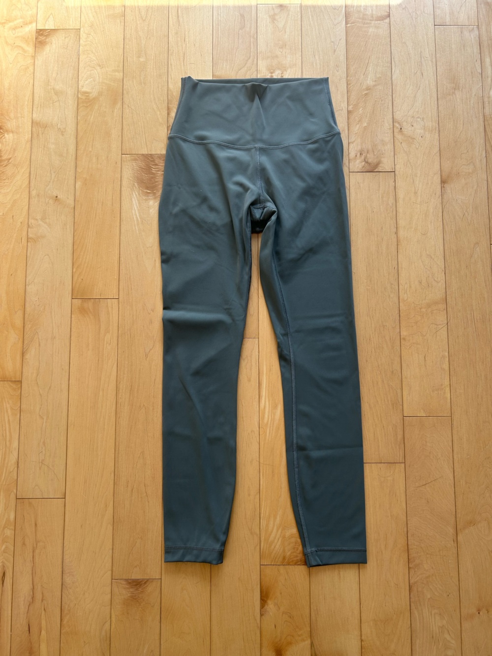 Olive green Lululemon leggings
